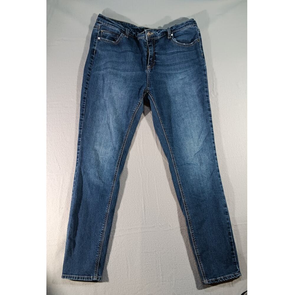 Buffalo David Bitton Women’s Jeans – Size 12/32 – Medium Blue Straight